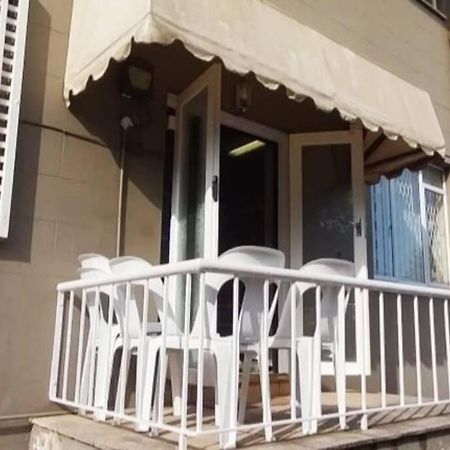 Spacious 1 Bedroom, Self Catering Apartment In Glenwood, Durban Dış mekan fotoğraf